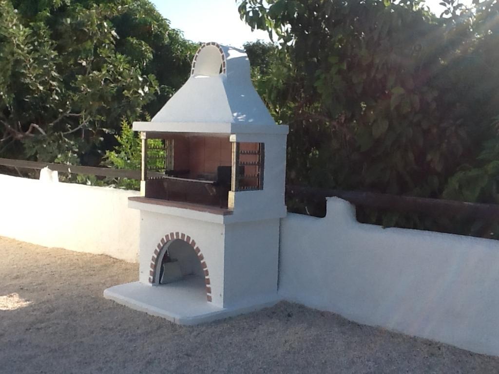 Votsalo Villa Pomos Buitenkant foto