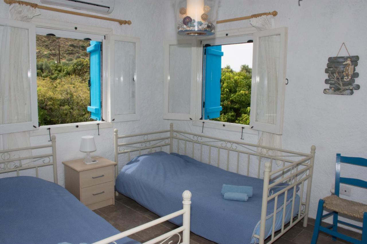 Votsalo Villa Pomos Buitenkant foto