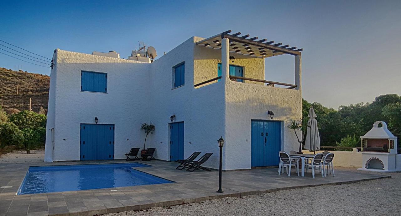 Votsalo Villa Pomos Kamer foto